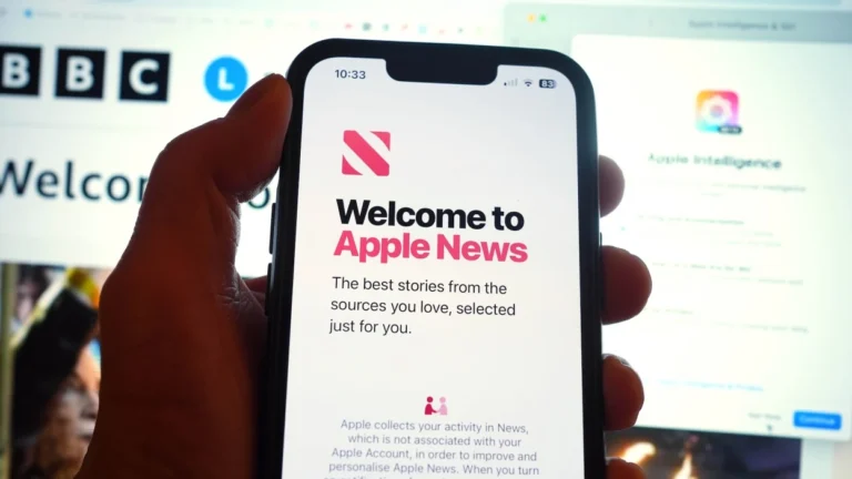 Apple Halts AI News Summaries Amid Publisher Backlash
